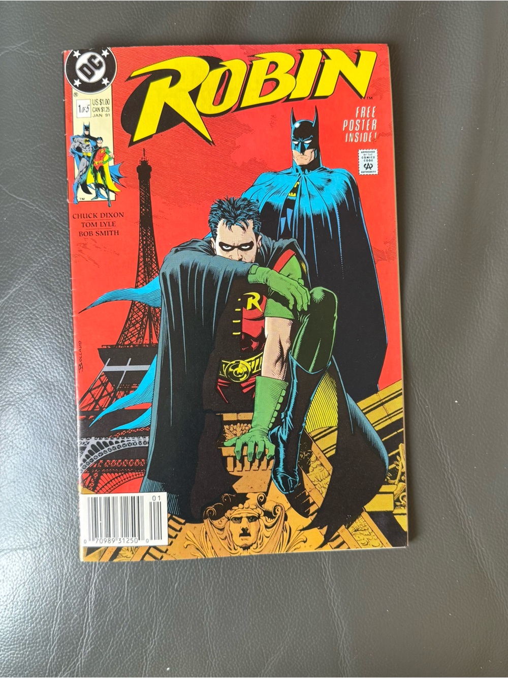 DC Comics Robin Comic Book Cover Red Black Blue Yellow